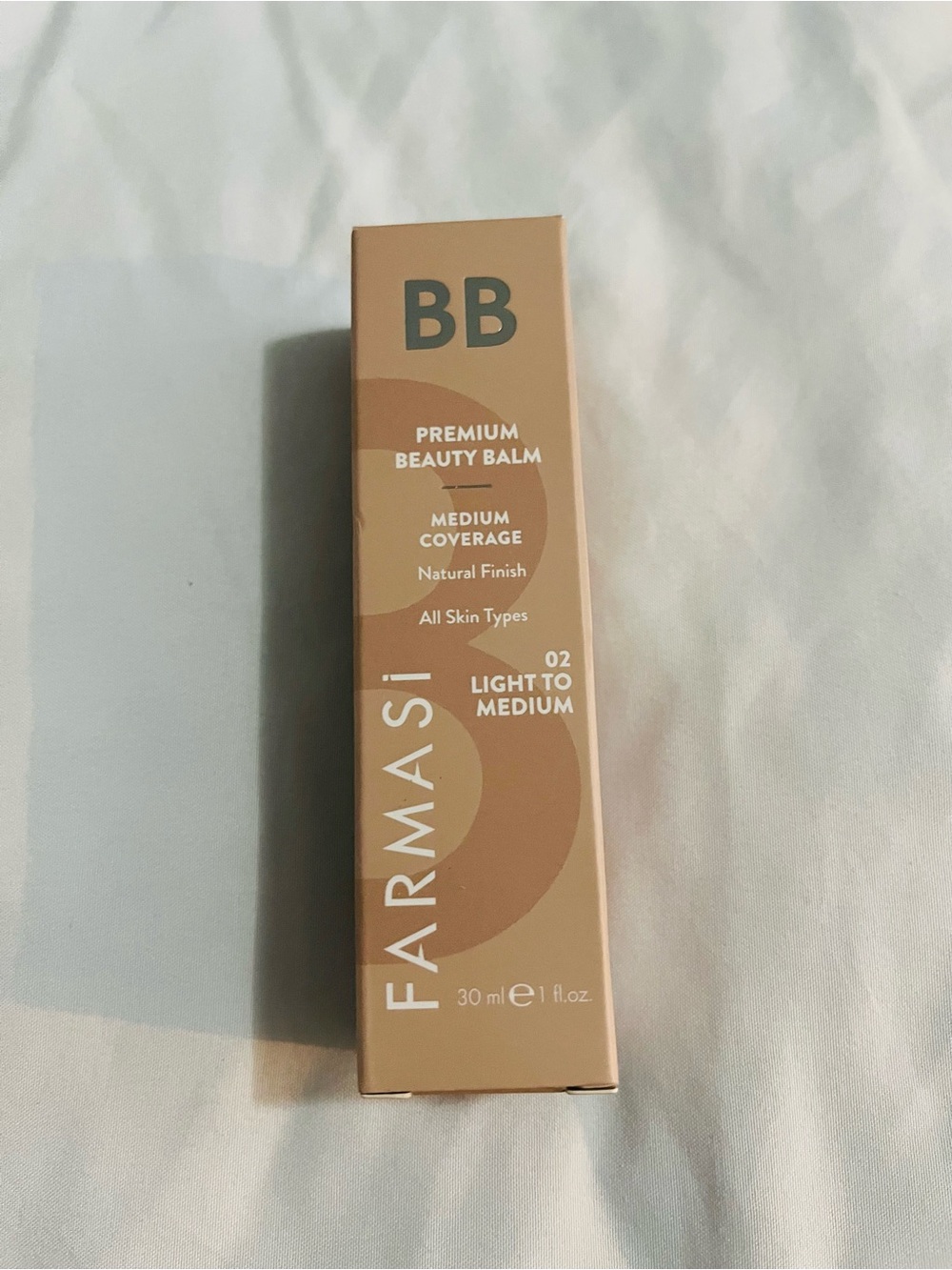 Farmasi BB Premium Beauty Balm - Light to Medium Beige